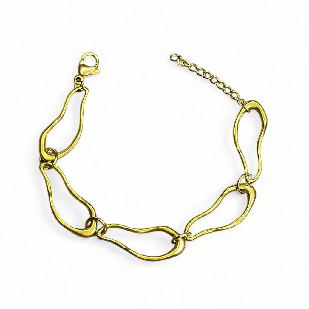 Oval Allure